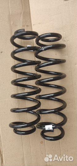 Пружина задняя Volkswagen Tiguan 2