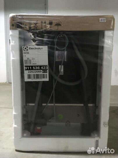 Посудомоечная машина 60 см. Electrolux