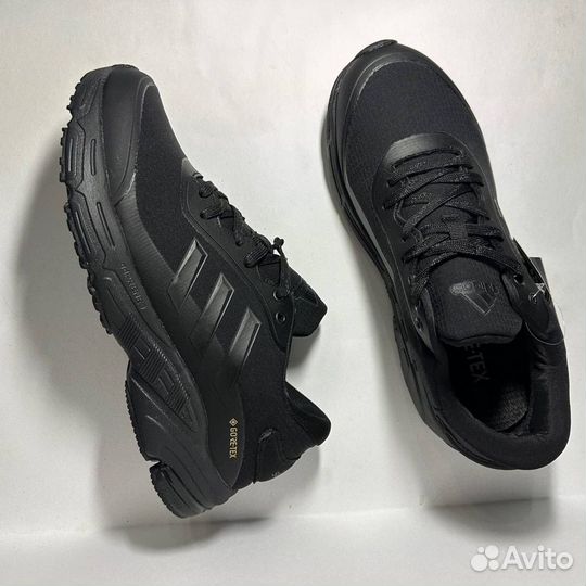 Кроссовки Adidas Gore-tex LUX термо новые