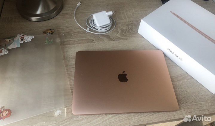 Apple MacBook air 13 2020 16/256