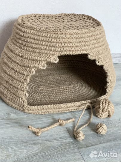 Домик лежанка для кошки и собаки