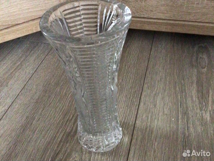 Хрустальная ваза