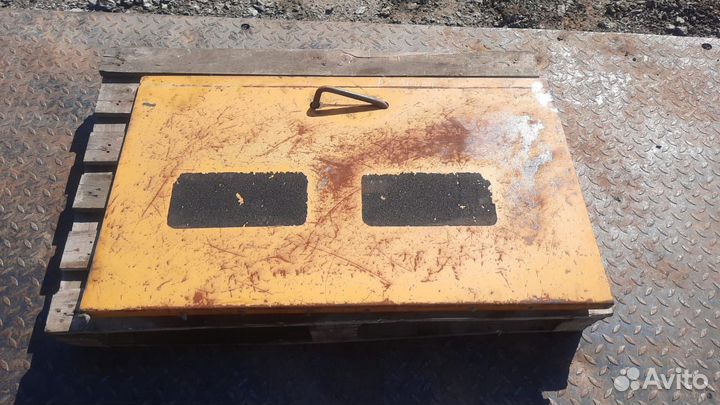 Защита верхняя hood WA-MCV Hyundai R290LC-7