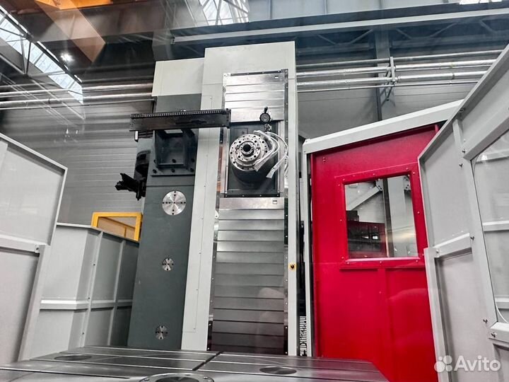 Горизонтально-расточной станок с чпу мод. UBM-1102