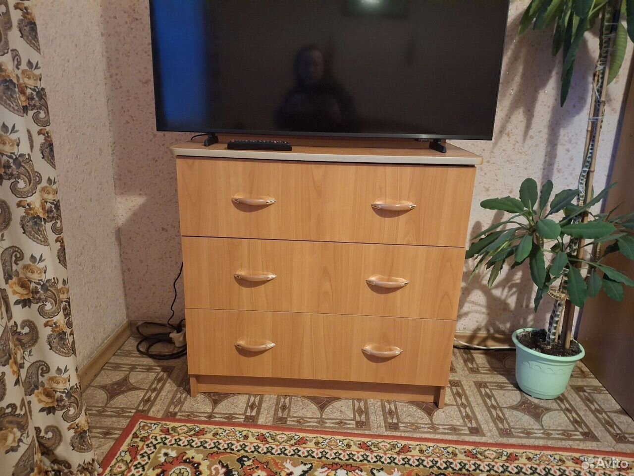 Комод бу, Ишим