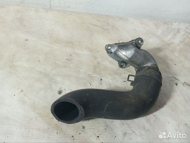 Фланец системы охлаждения Nissan Primera 2