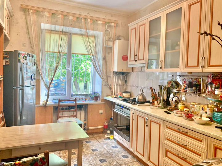 3-к. квартира, 62 м², 1/2 эт.