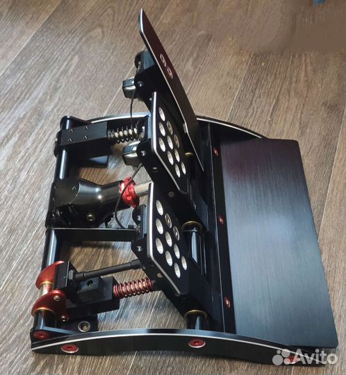 Педали Fanatec ClubSport Pedals V3