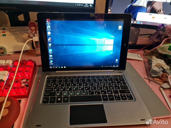 Планшет-нетбук Chuwi Hi10 Plus с клавиатурой