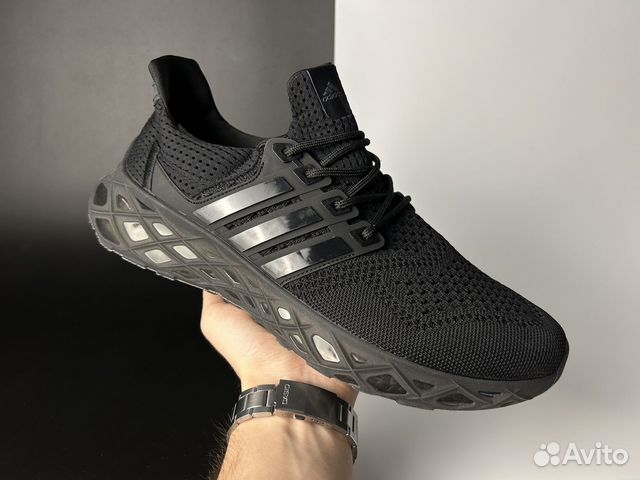 Кроссовки Adidas