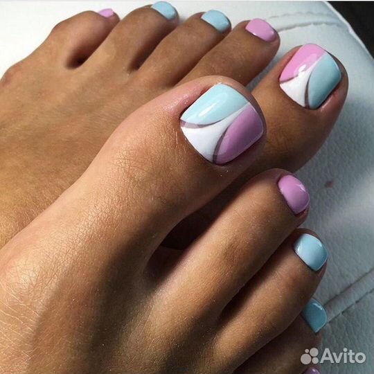 Маникюр педикюр