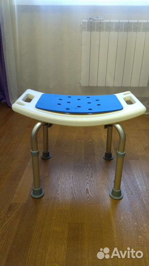 Стульчик для купания в ванной, новый