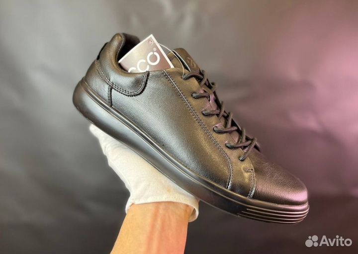 Кроссовки Ecco эргономичные