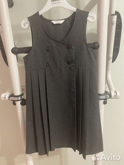 Серая школьная форма для девочки 122-128