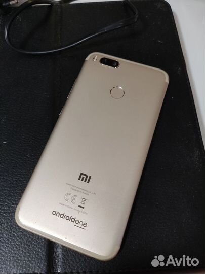 Xiaomi Mi A1 Android One, 4/32 ГБ