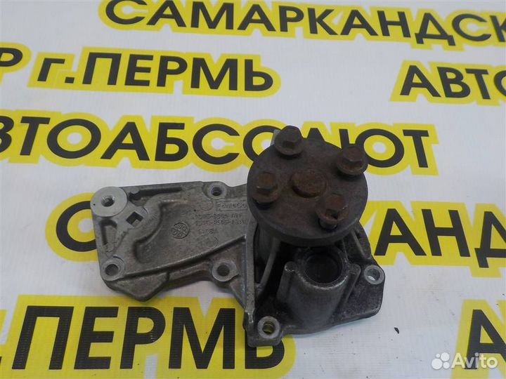 Насос водяной (помпа) Ford Focus II 2005-2011