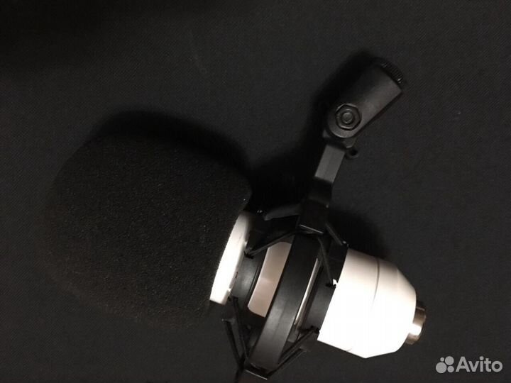 Конденсаторный микрофон