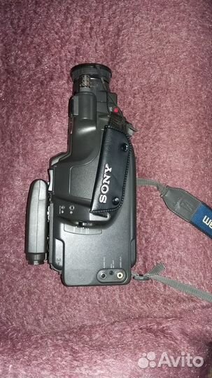 Видеокамера Sony