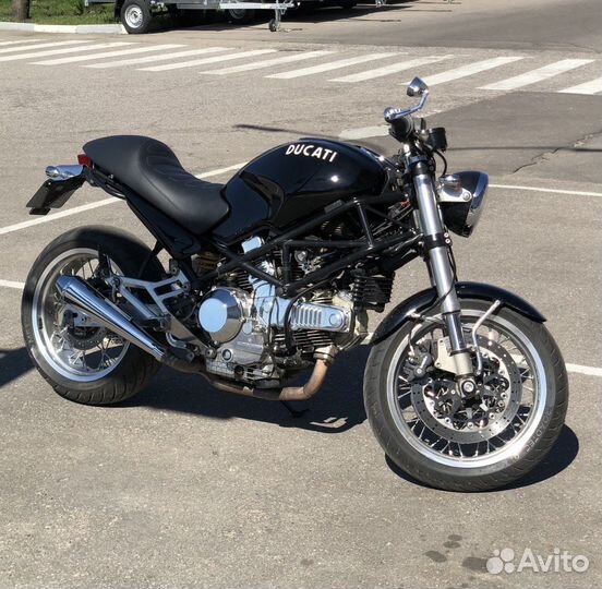 Ducati Monster 900 Café