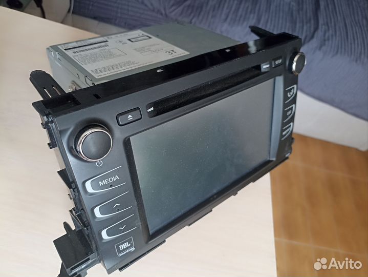 Автомагнитола JBL от Highlander 2014+