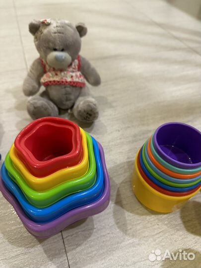 Развивающие игрушки для малышей пакетом