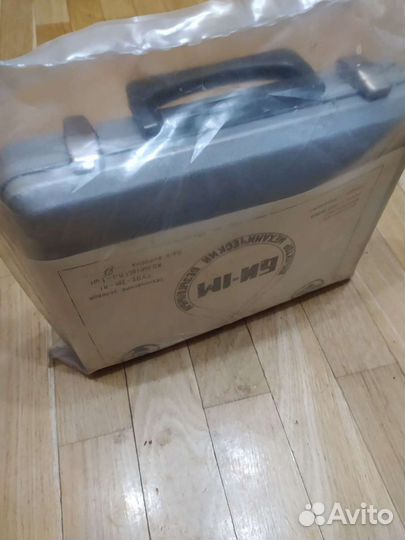 Инъектор механический безыгольный би-1М