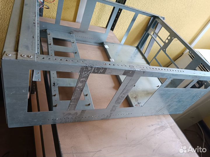 Риг для майнинга на 6 видеокарт