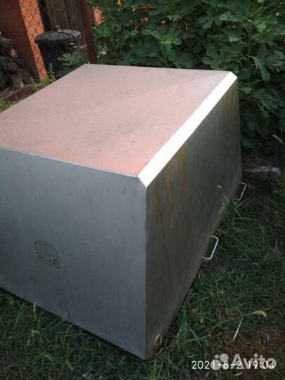 Емкость из пищевой нержавеющей стали