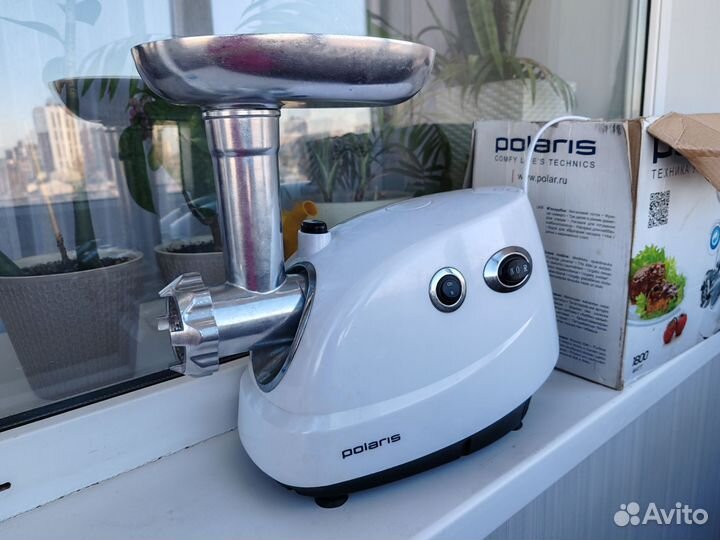 Мясорубка электрическая polaris