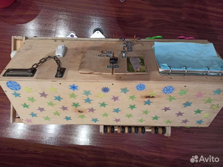 Бизиборд домик со светом