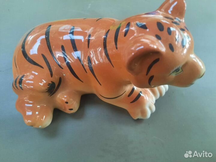Тигр статуэтка