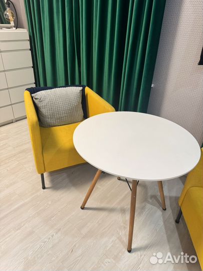 Стулья-кресла и стол IKEA