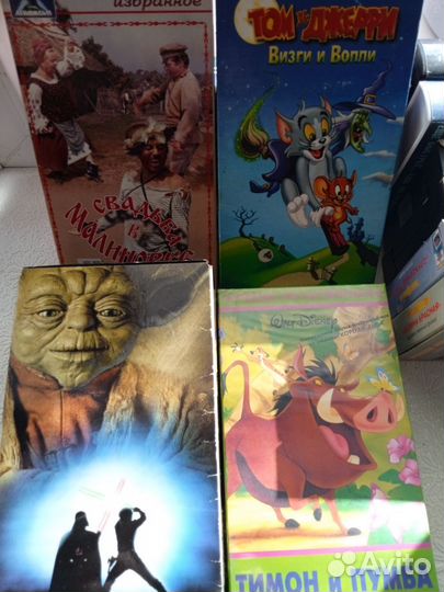 Видеокассеты с фильмами