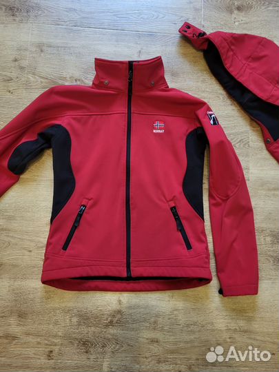 Куртка SoftShell 42-44 размер