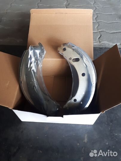 Колодки тормозные задние 3302 Газель H-Q к-т 4 шт