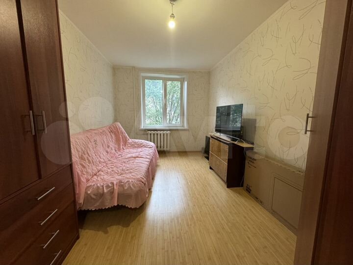 4-к. квартира, 73 м², 3/5 эт.