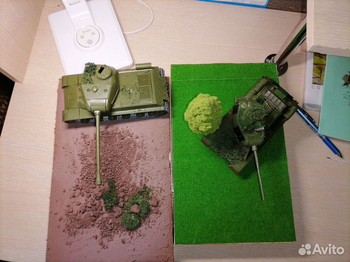 2 диорамы Ис-2 и т-34