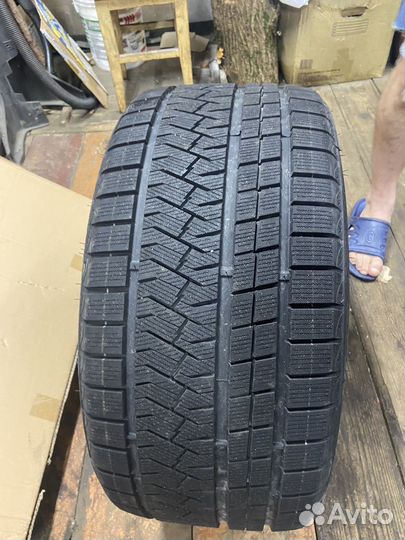 Triangle Snowlink TWT02 275/35 R19 100W