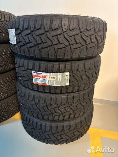 Toyo Open Country R/T 275/60 R20