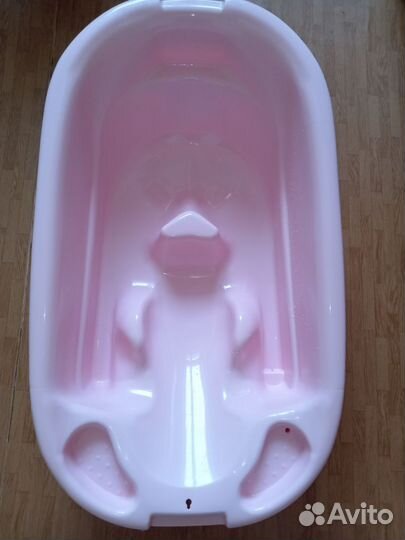Ванночка для купания новорожденного