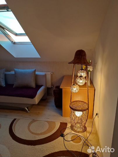 Светильник напольный