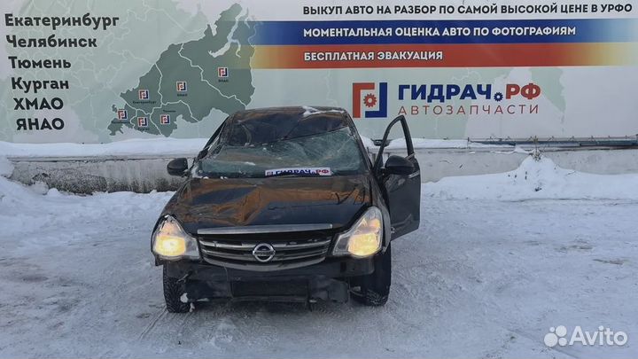 Ручка двери задняя левая Nissan Almera (G15). В сб