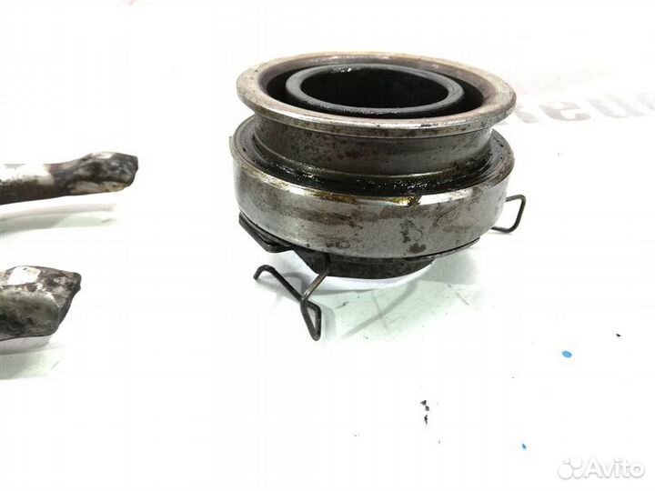 Вилка сцепления Toyota Land Cruiser FZJ80 1FZ 1993