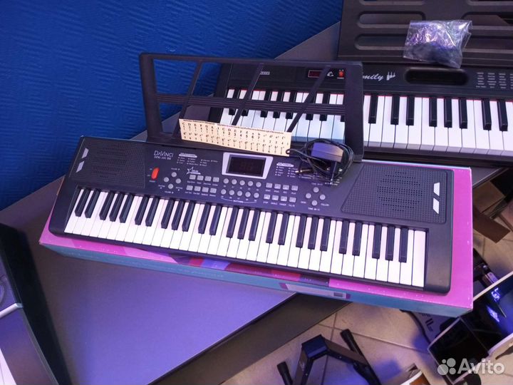 Синтезатор