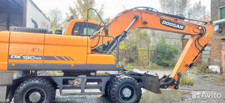 Колёсный экскаватор DOOSAN DX190WA, 2021