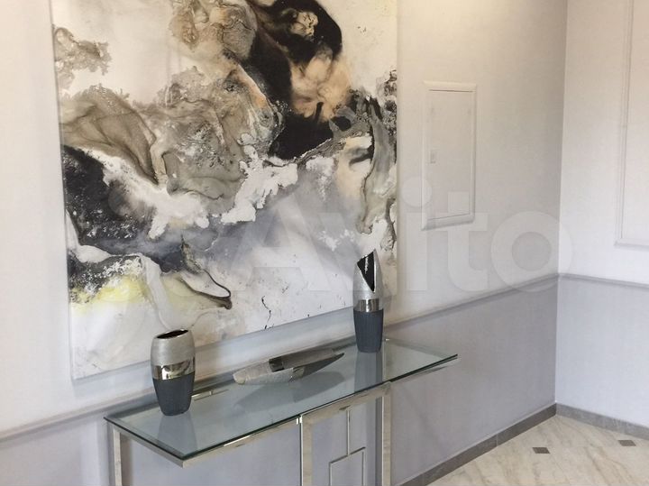 2-к. квартира, 52 м², 6/16 эт.