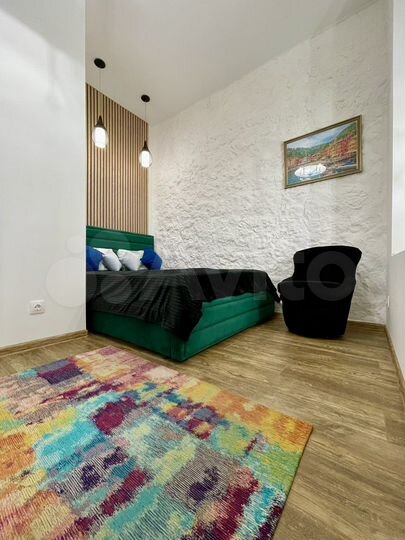 2-к. квартира, 45 м², 1/3 эт.