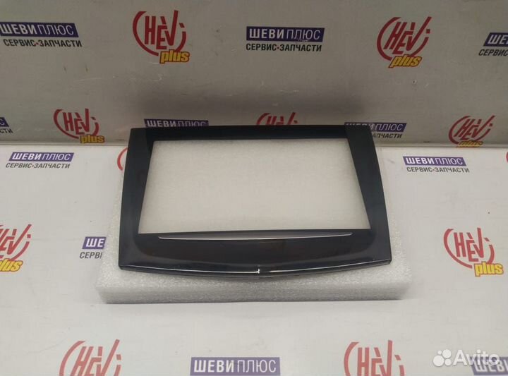 Монитор (тачскрин) cadillac