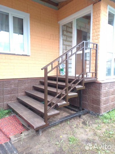 Каркас лестницы металл