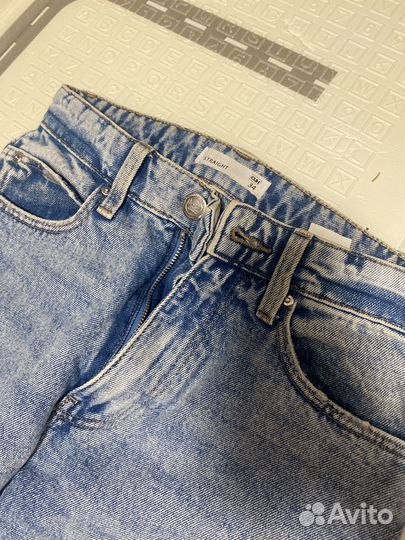 Джинсы женские